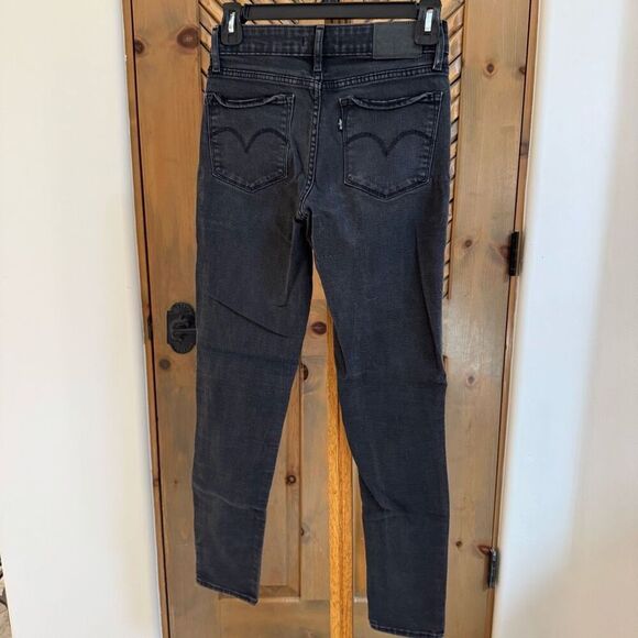 Levi’s (26/2) 711 Skinny Jeans - Black Classic Stretch Denim - Picture 2 of 7